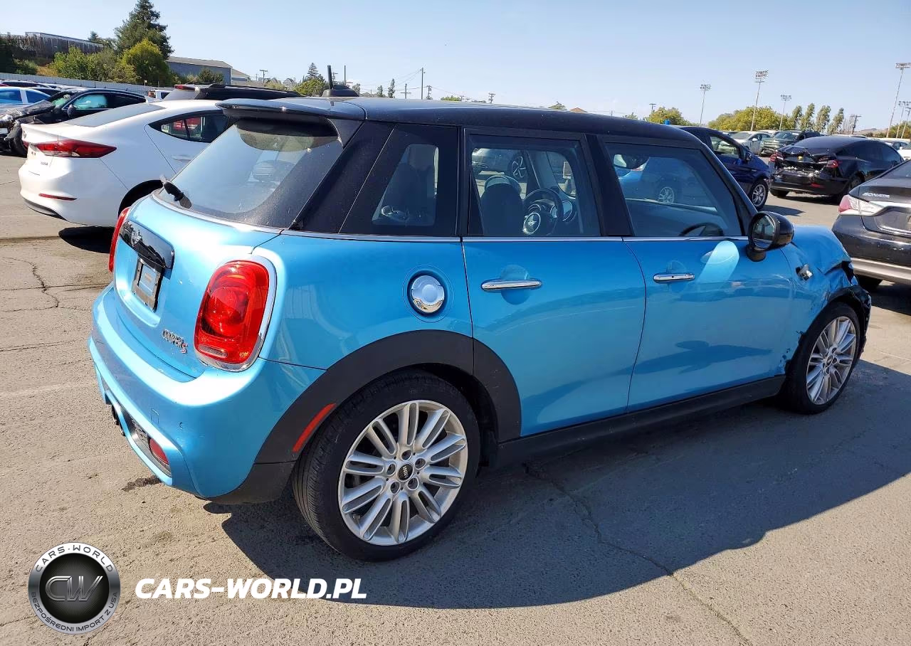 2018 Mini Cooper S VIN:WMWXU3C52J2F49801 - 3