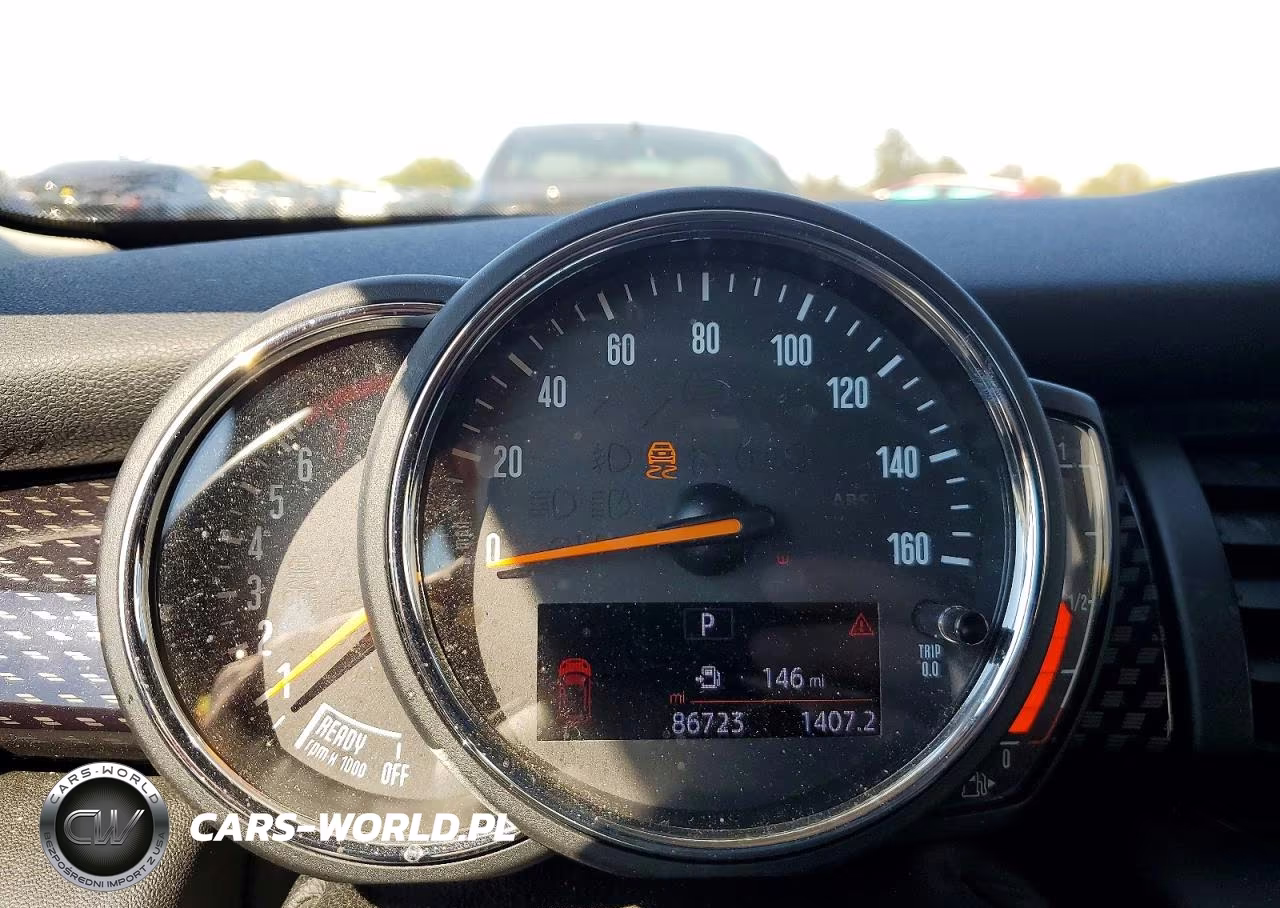 2018 Mini Cooper S VIN:WMWXU3C52J2F49801 - 9