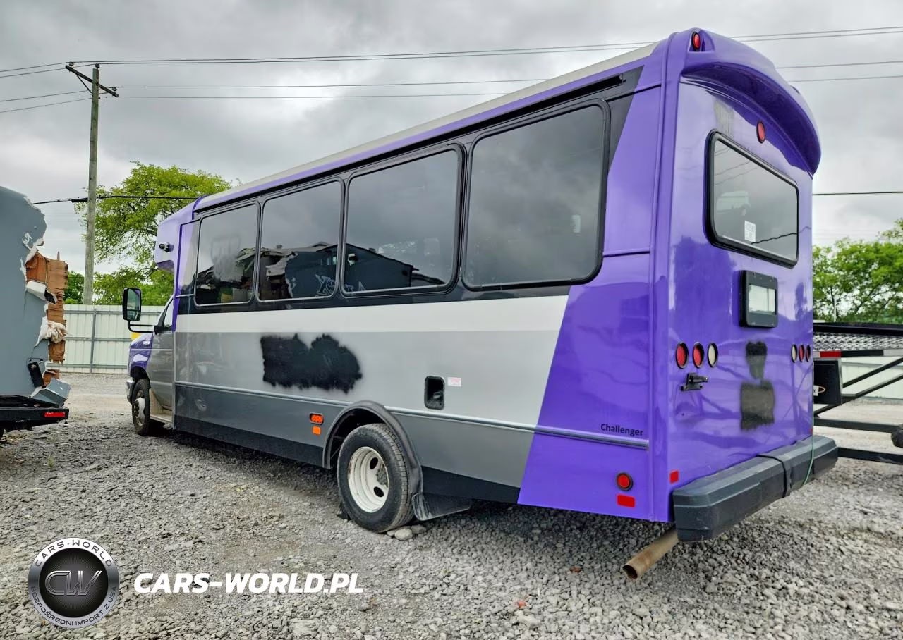 2019 Ford Econoline E450 Super Duty Cutaway Van VIN:1FDFE4FS5KDC61188 - 2