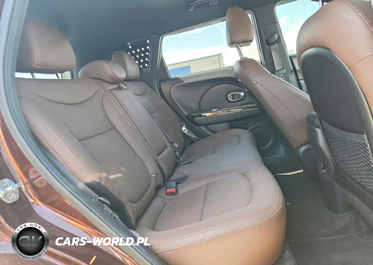 2017 Kia Soul + VIN:KNDJP3A58H7474793 - 11