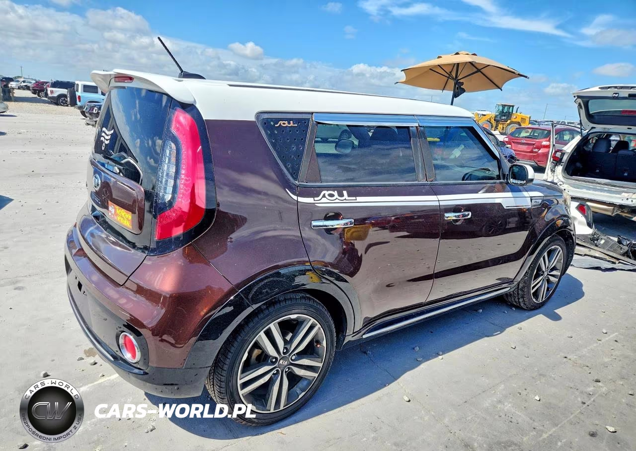 2017 Kia Soul + VIN:KNDJP3A58H7474793 - 3