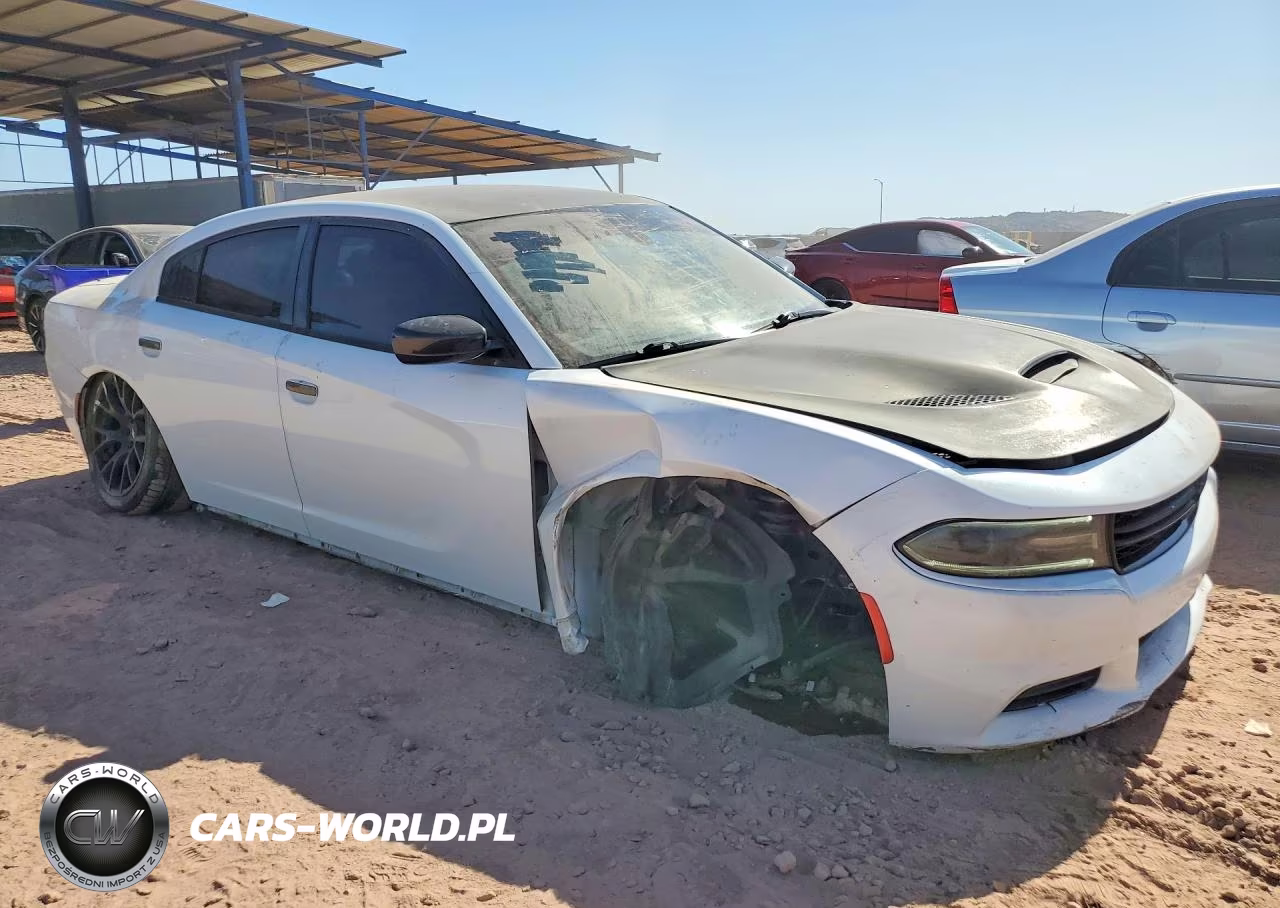 2015 Dodge Charger Se VIN:2C3CDXBG8FH748170 - 4