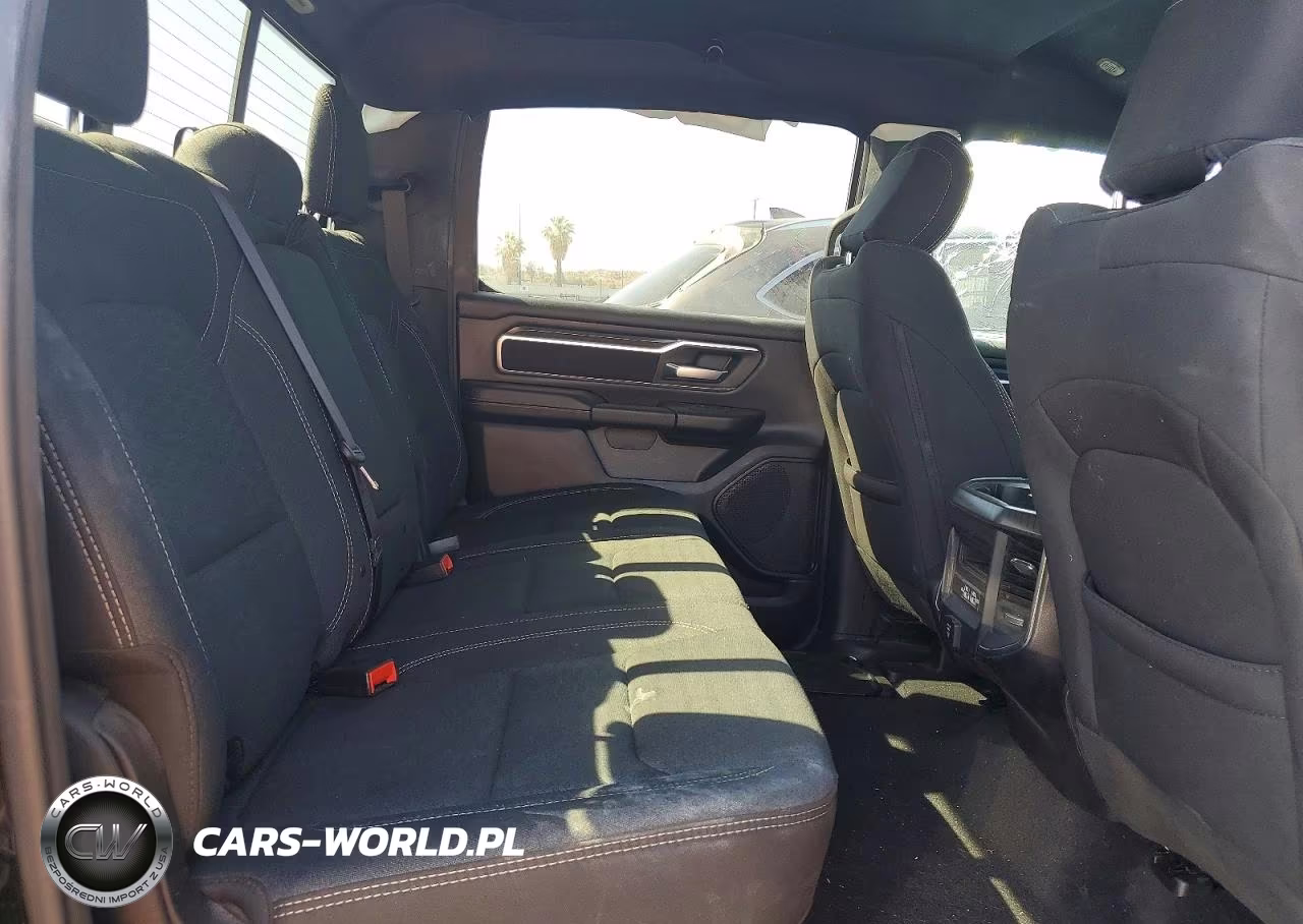 2025 Ram 1500 Big Horn VIN:1C6SRFFP1SN581205 - 10