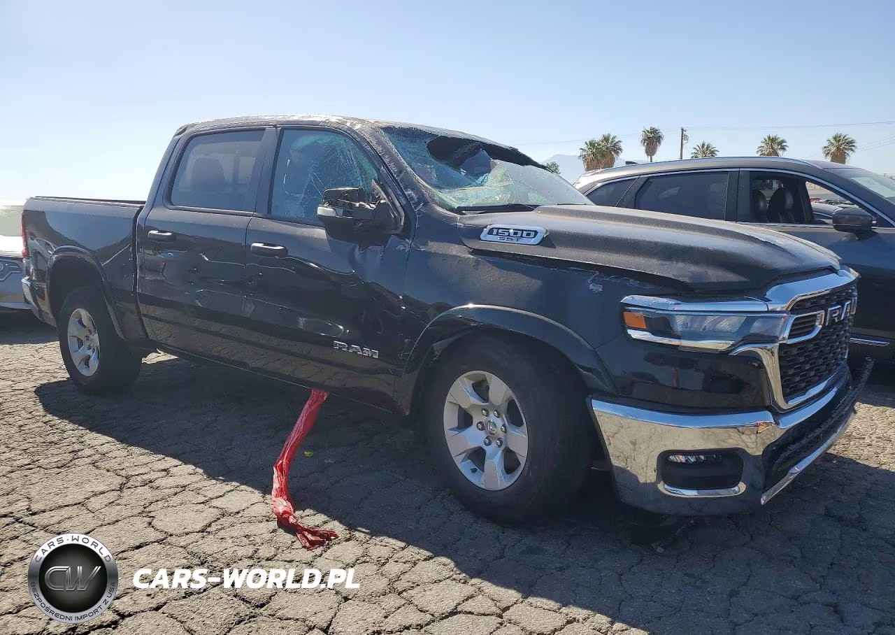 2025 Ram 1500 Big Horn VIN:1C6SRFFP1SN581205 - 4