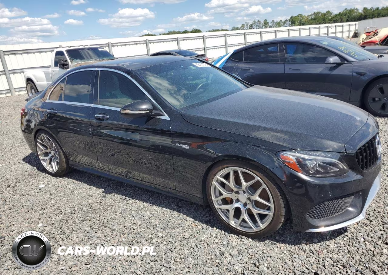 2015 Mercedes-Benz C 400 4Matic VIN:55SWF6GB1FU032239 - 4