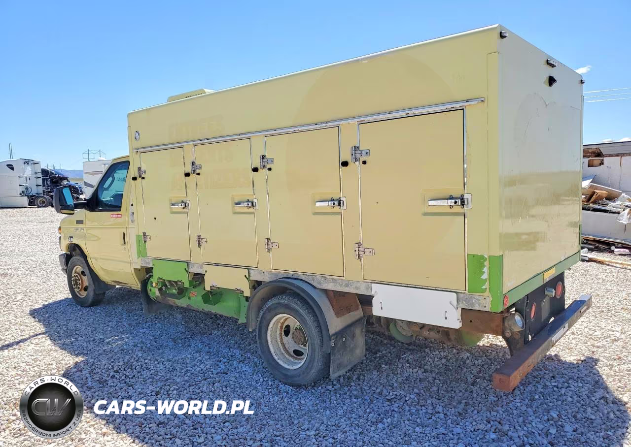 2011 Ford Econoline E450 Super Duty Cutaway Van VIN:1FDXE4FL2BDA57378 - 2