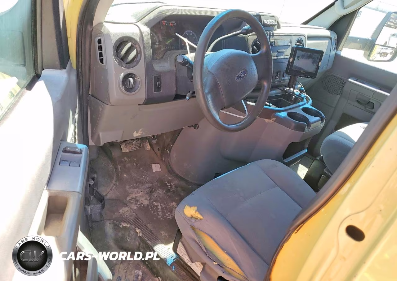 2011 Ford Econoline E450 Super Duty Cutaway Van VIN:1FDXE4FL2BDA57378 - 8
