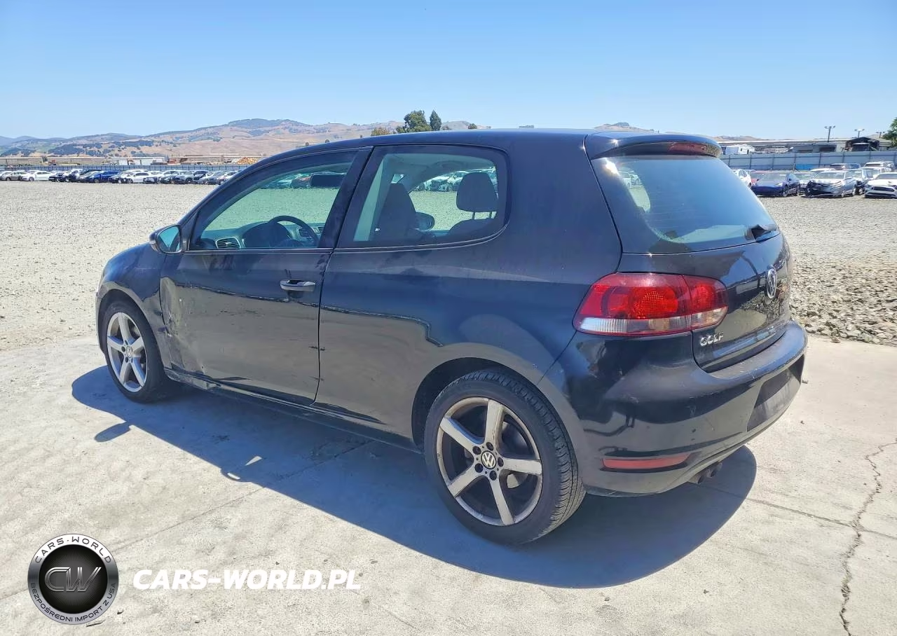 2010 Volkswagen Golf VIN:WVWAB7AJXAW094692 - 2