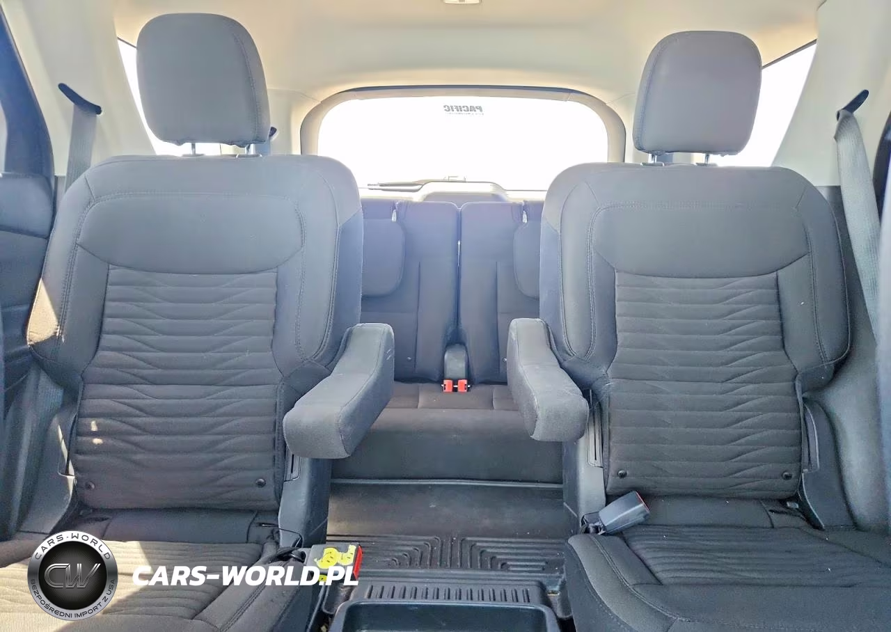 2020 Ford Explorer Xlt VIN:1FMSK7DH7LGC89283 - 10