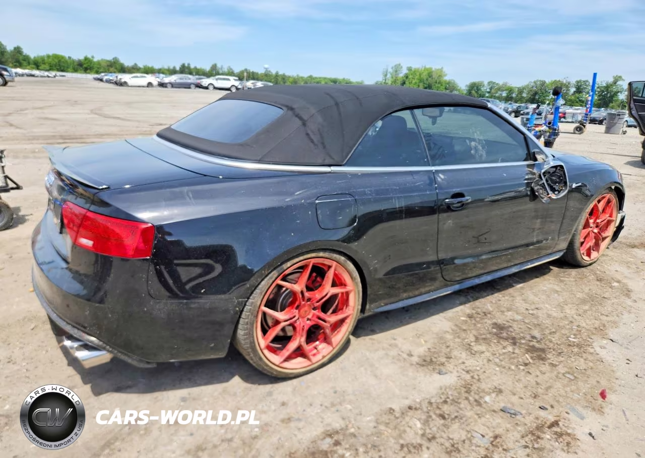 2013 Audi S5 Premium Plus VIN:WAUCGAFH4DN002710 - 3