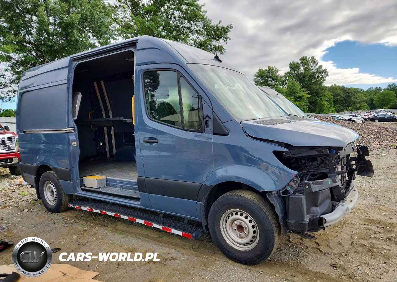 2019 Mercedes Benz Sprinter 2500 Delivery Van VIN:WD4PF0CD3KT004322 - 4