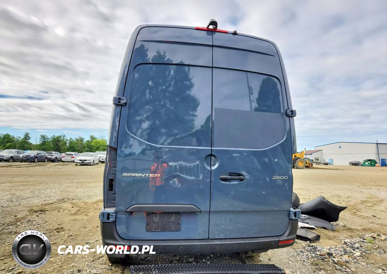 2019 Mercedes Benz Sprinter 2500 Delivery Van VIN:WD4PF0CD3KT004322 - 6