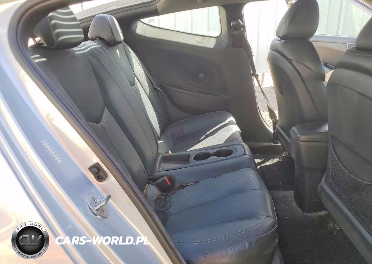 2015 Hyundai Veloster Turbo VIN:KMHTC6AE8FU249208 - 10