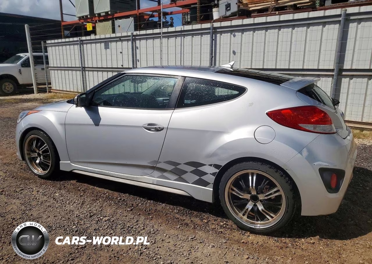 2015 Hyundai Veloster Turbo VIN:KMHTC6AE8FU249208 - 2