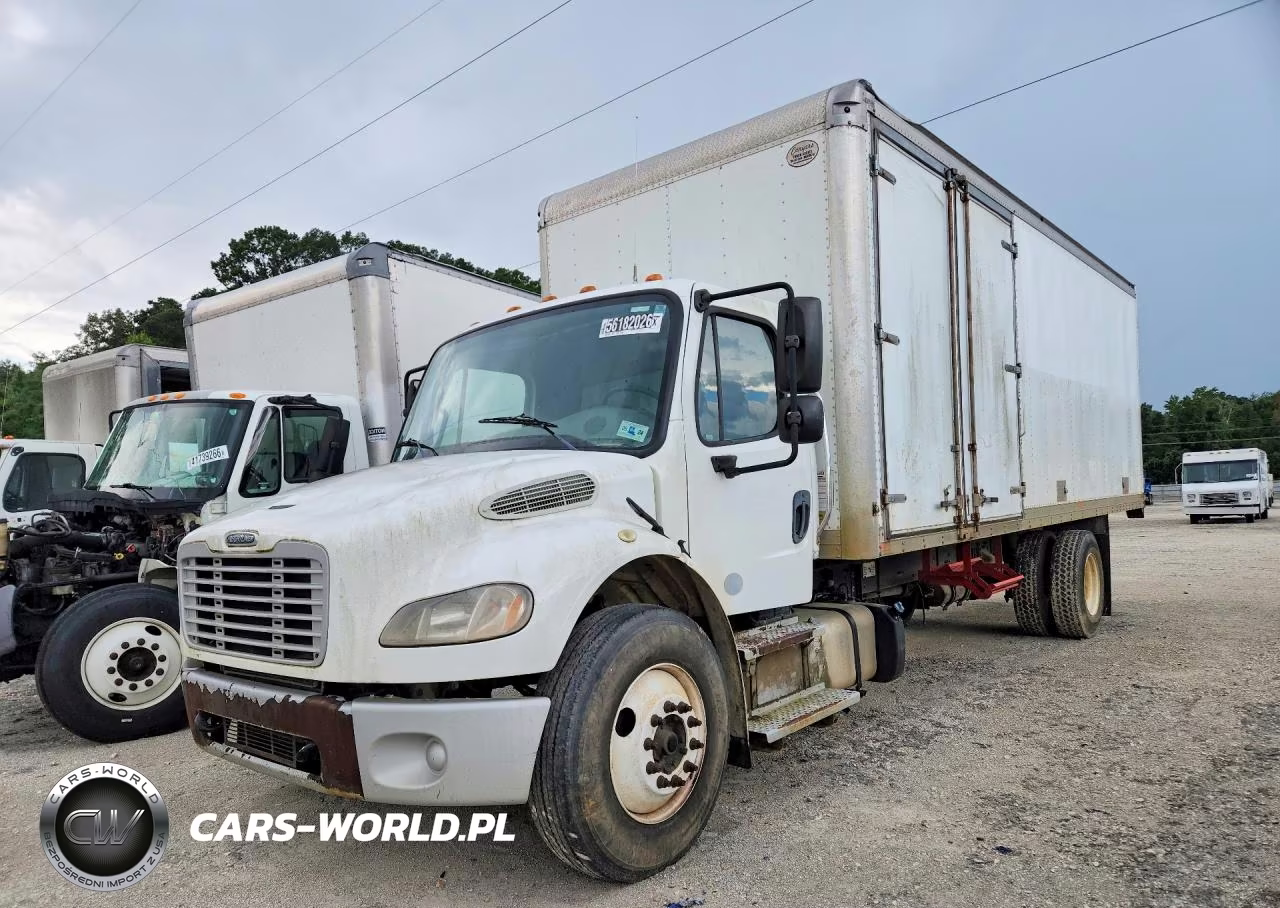 2018 Freightliner Business Class M2 Box Truck