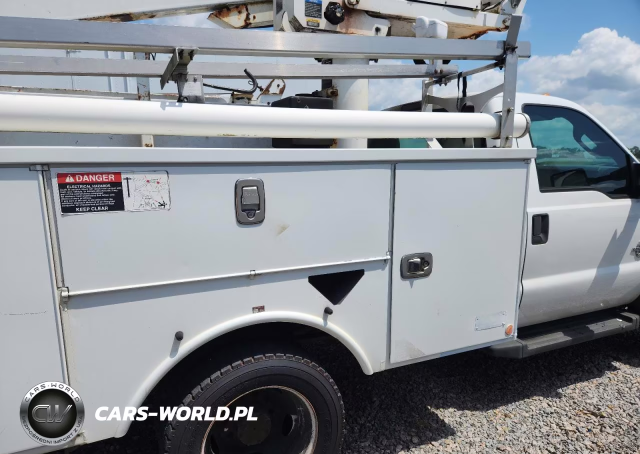 2015 Ford F450 Super Duty VIN:1FDUF4GT9FEC59360 - 6