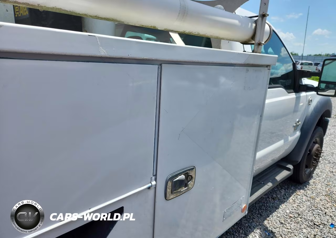 2015 Ford F450 Super Duty VIN:1FDUF4GT8FEC59365 - 6