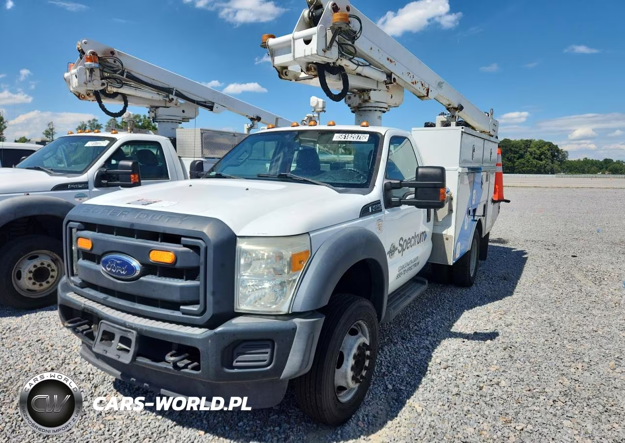 2015 Ford F450 Super Duty VIN:1FDUF4GT8FEC59365 - 9
