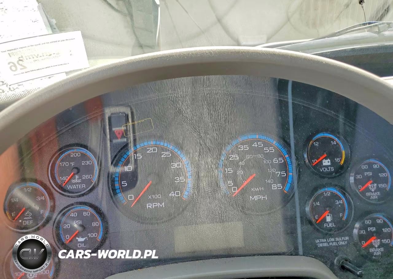 2015 International 4300 Box Truck VIN:1HTMMMML8FH575039 - 8