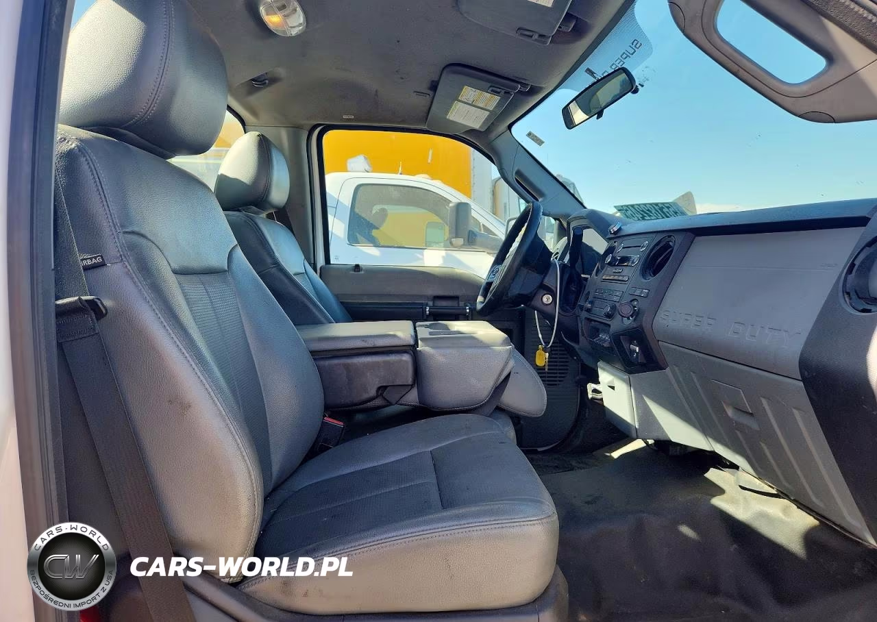 2013 Ford F350 Super Duty VIN:1FDRF3GT3DEB14618 - 10