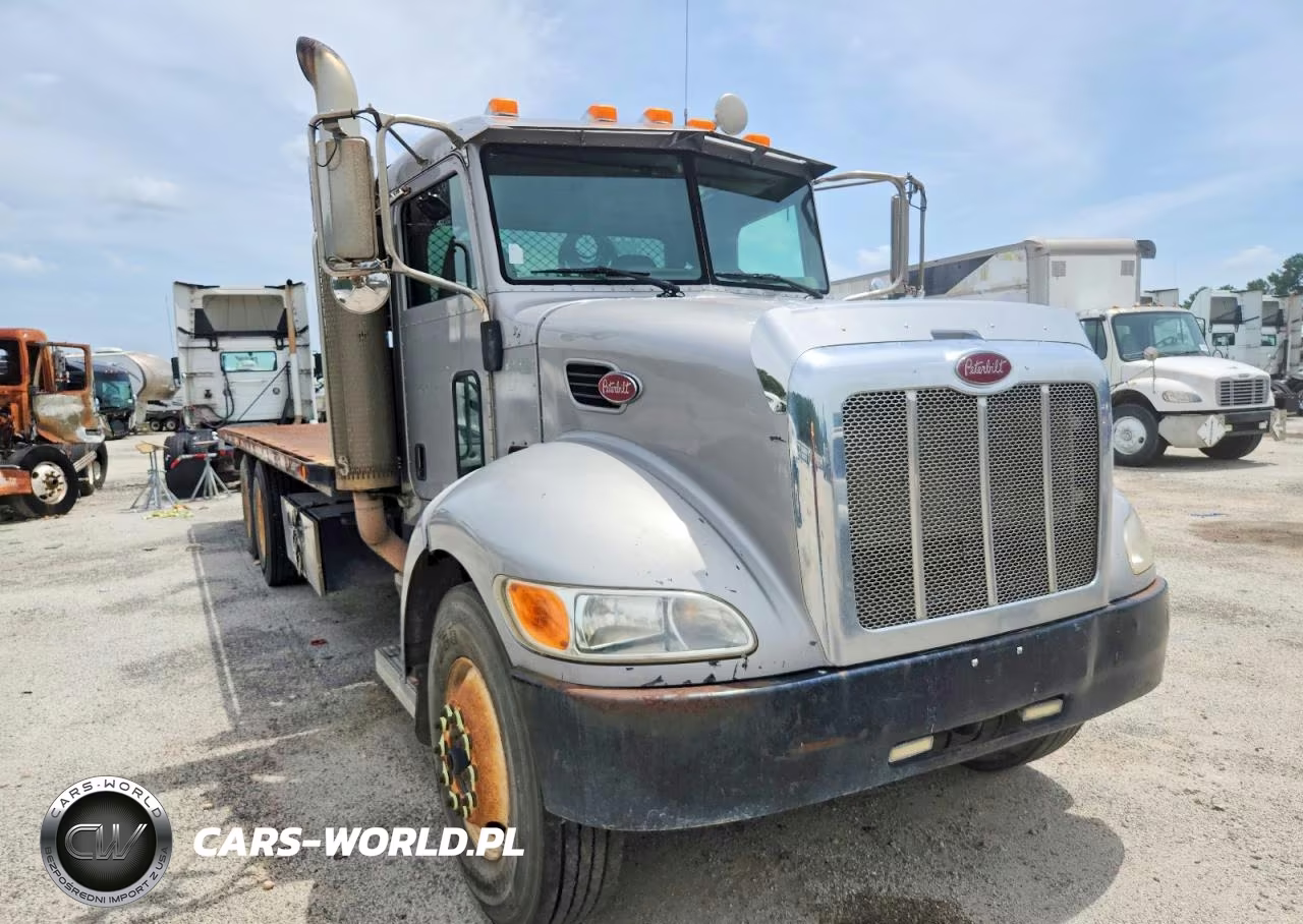 2010 Peterbilt 340 – zdjęcie 1 z 10