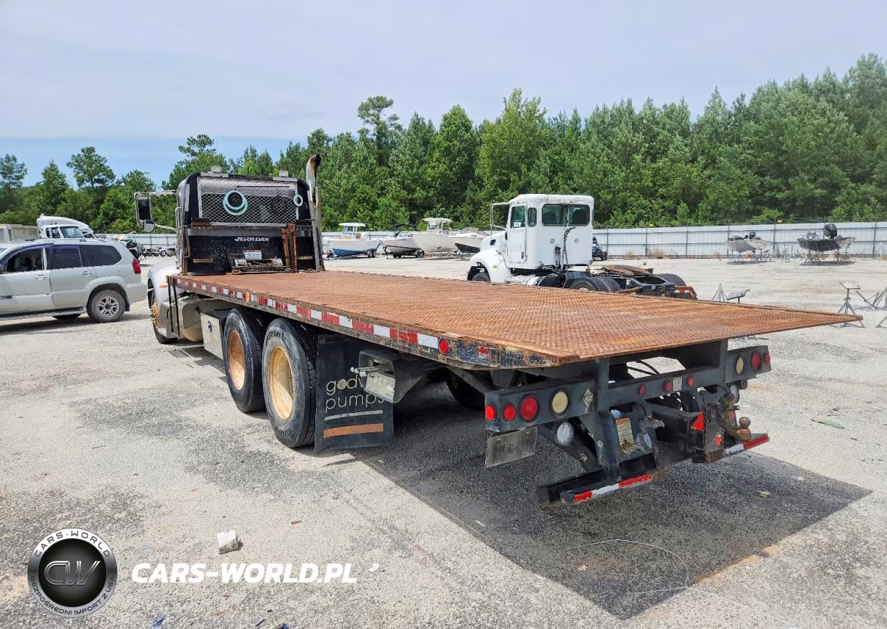 2010 Peterbilt 340 VIN:2NPRLN9X0AM794216 - 3