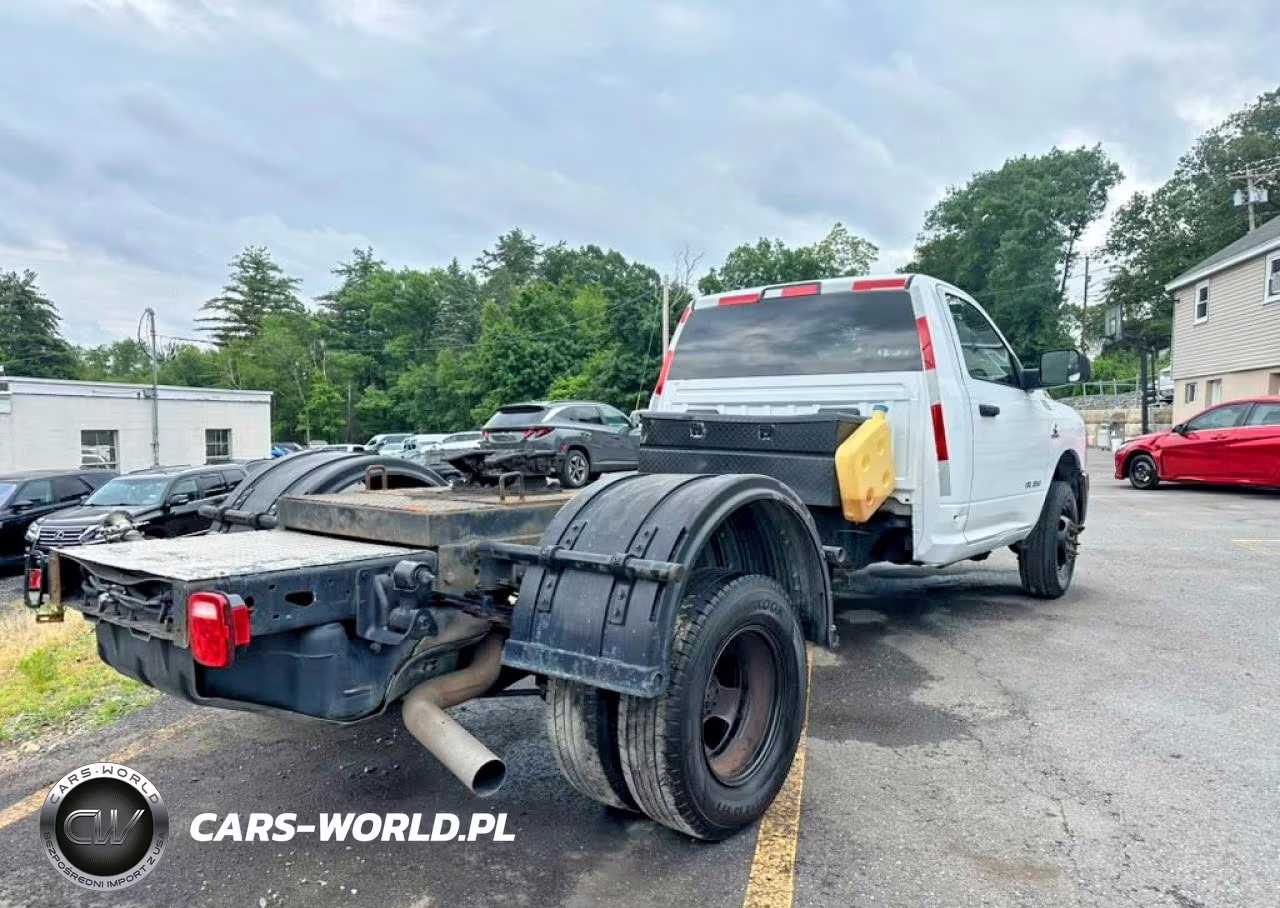 2021 Ram 3500 VIN:3C7WRSBL0MG568742 - 3