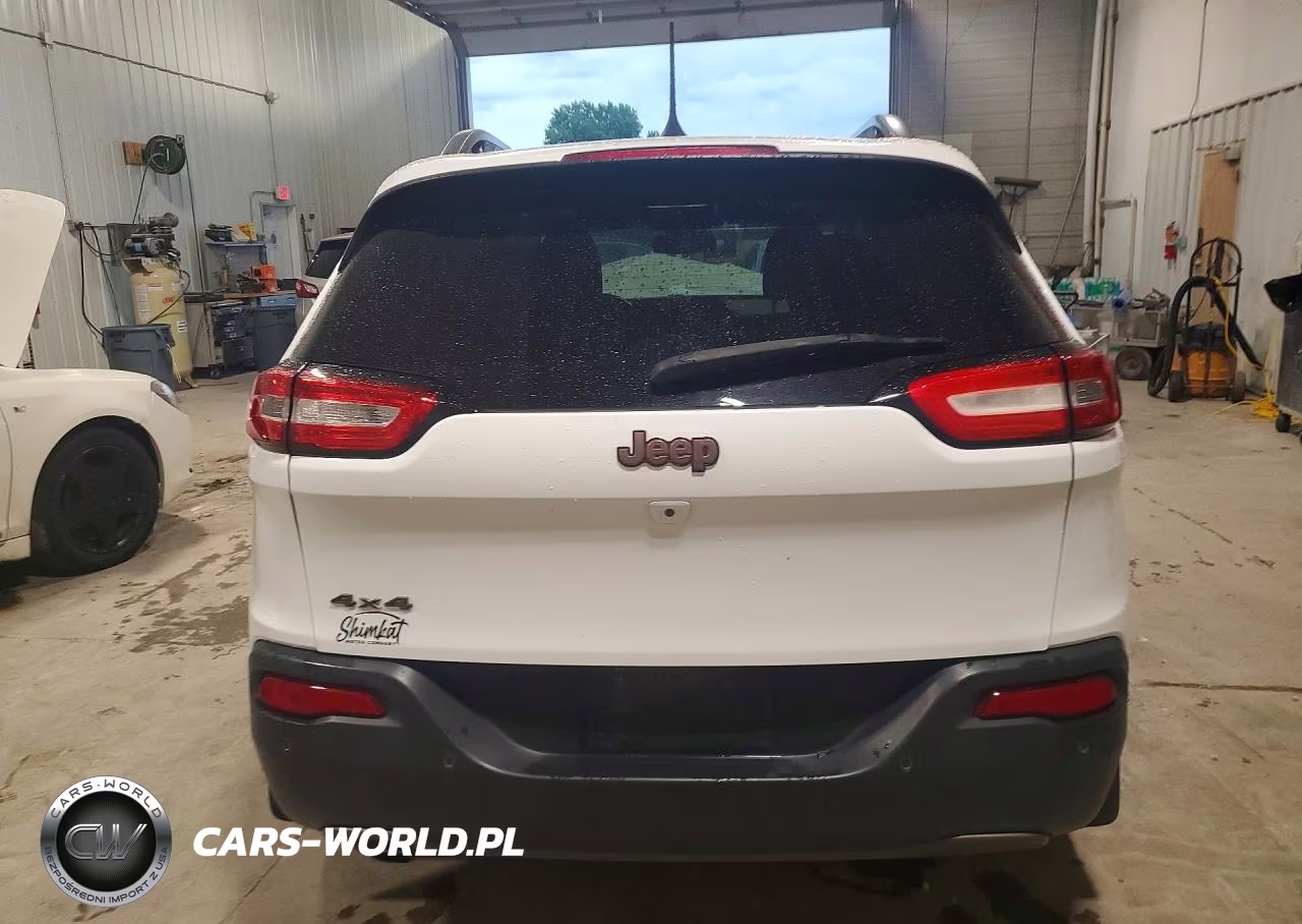 2016 Jeep Cherokee Latitude VIN:1C4PJMCB1GW244456 - 6