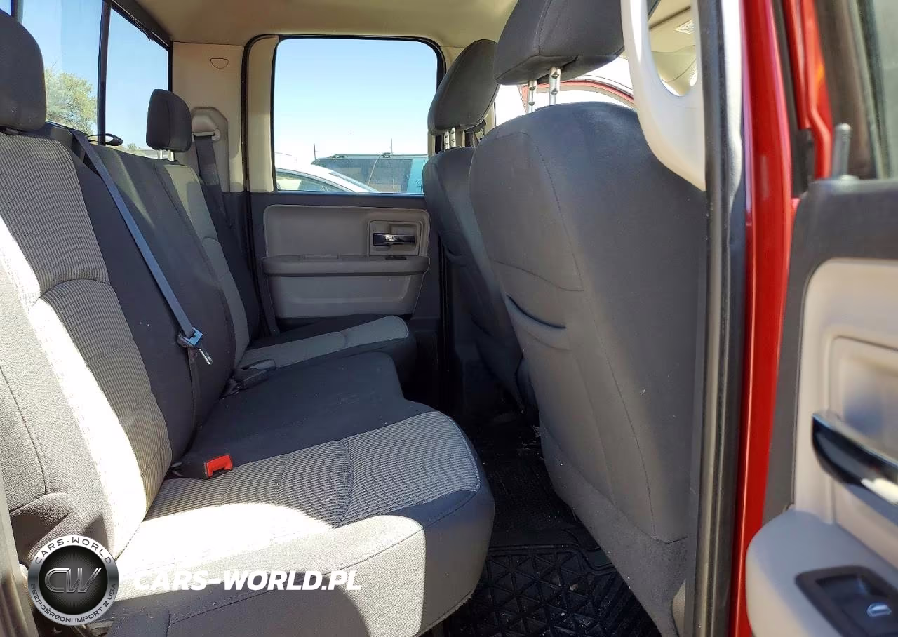 2010 Dodge Ram 1500 VIN:1D7RV1GT8AS211277 - 10