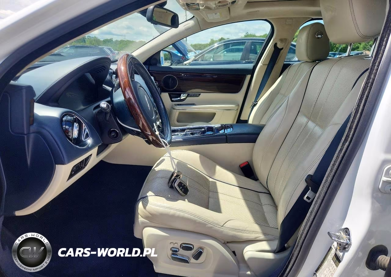 2012 Jaguar Xjl VIN:SAJWA2GB2CLV37256 - 7