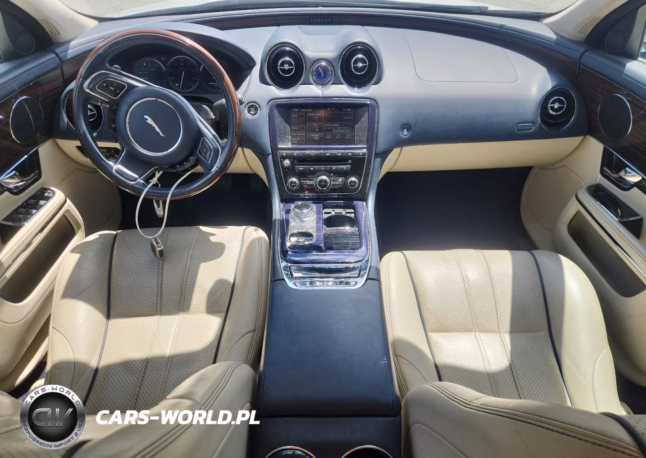 2012 Jaguar Xjl VIN:SAJWA2GB2CLV37256 - 8