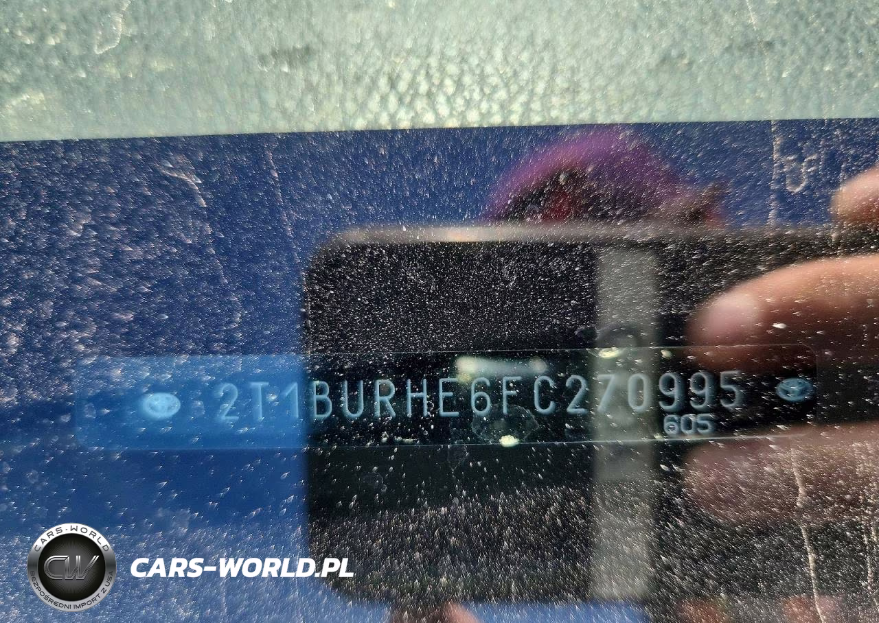 2015 Toyota Corolla Le VIN:2T1BURHE6FC270995 - 12