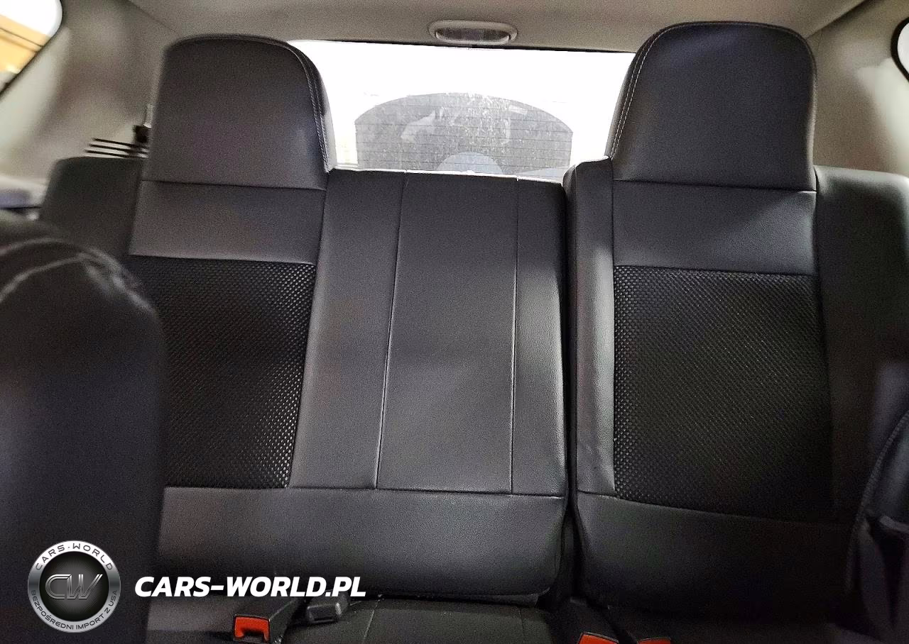2015 Jeep Compass Latitude VIN:1C4NJDEB4FD272167 - 10