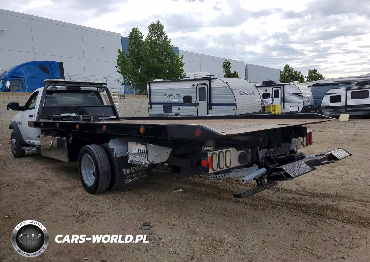 2018 Ram 5500 VIN:3C7WRMDL1JG280264 - 2
