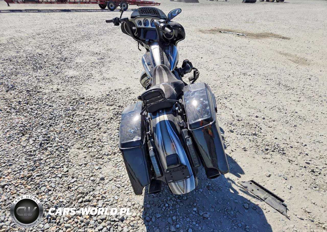 2023 Harley-Davidson Flhxst VIN:1HD1ABL15PB609728 - 4