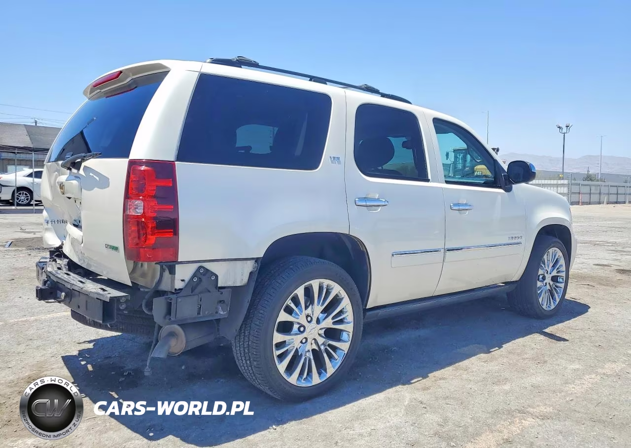 2011 Chevrolet Tahoe K1500 Ltz VIN:1GNSKCE03BR271637 - 3