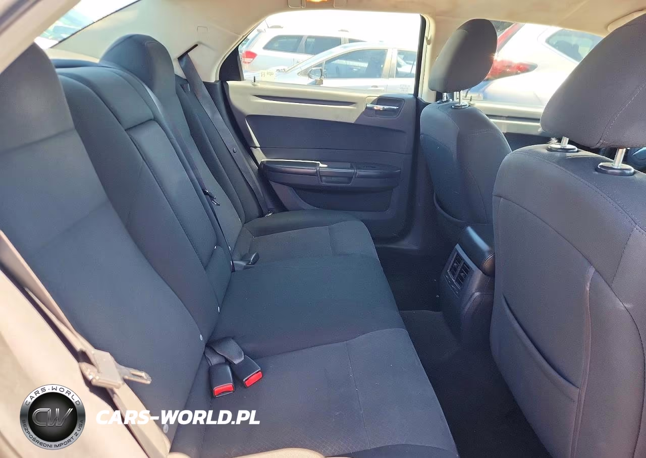 2008 Chrysler 300 Lx VIN:2C3LA43R98H260484 - 10