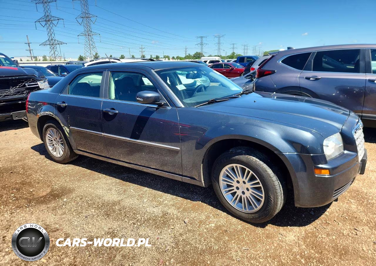 2008 Chrysler 300 Lx VIN:2C3LA43R98H260484 - 4