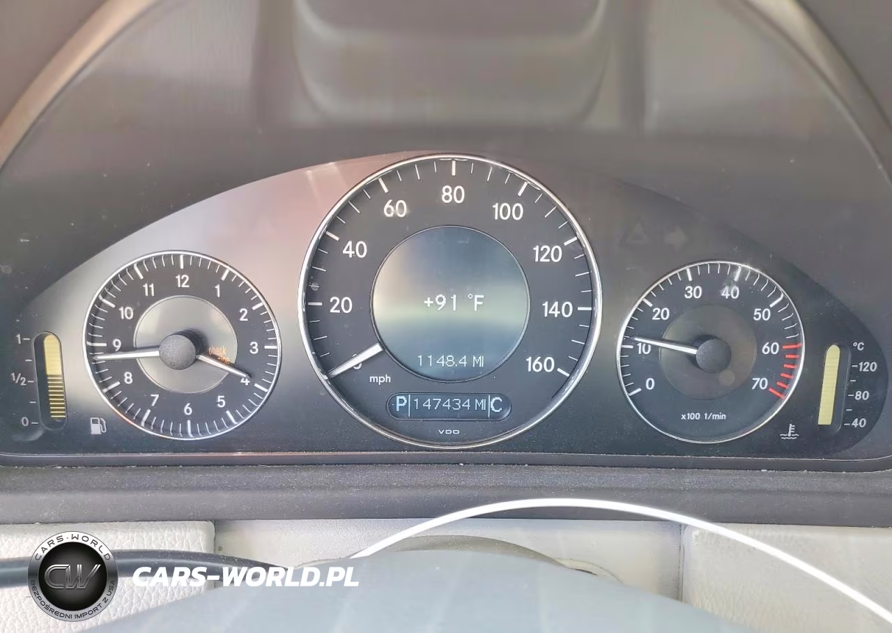 2005 Mercedes-Benz Clk 500 VIN:WDBTK75G55T042609 - 9