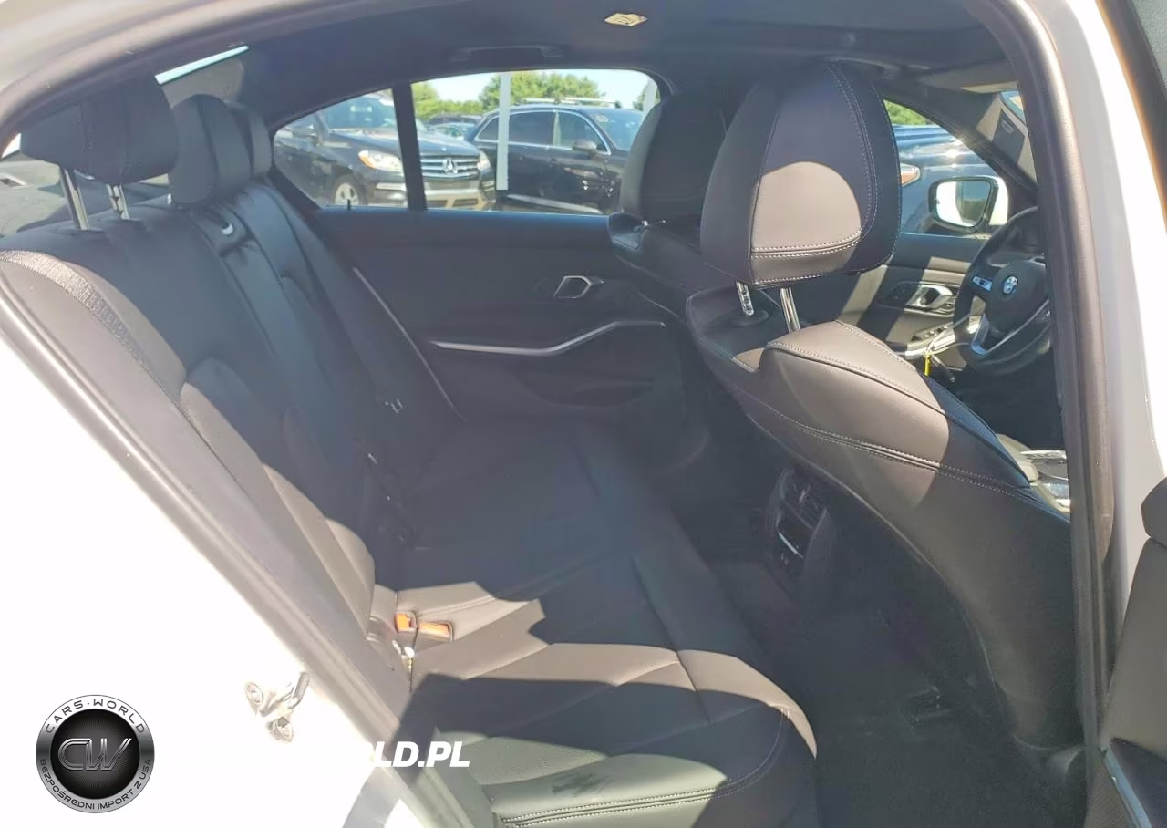 2024 BMW 330Xi VIN:3MW89FF04R8D99904 - 10