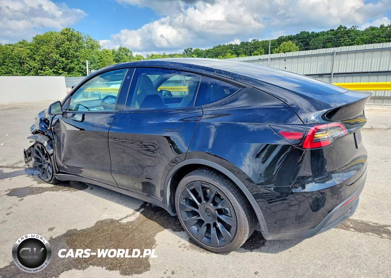 2021 Tesla Model Y VIN:5YJYGDEE6MF088652 - 2