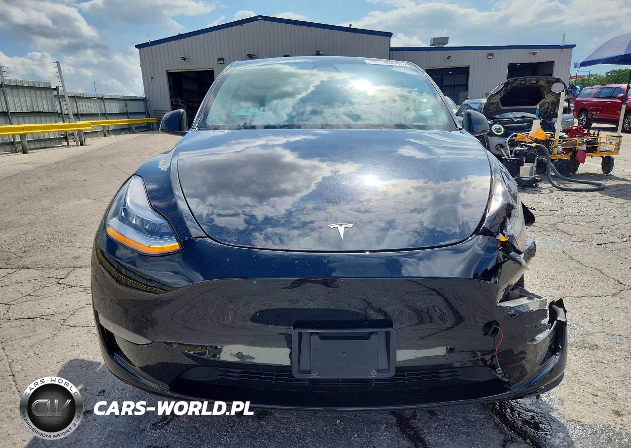 2021 Tesla Model Y VIN:5YJYGDEE6MF088652 - 5