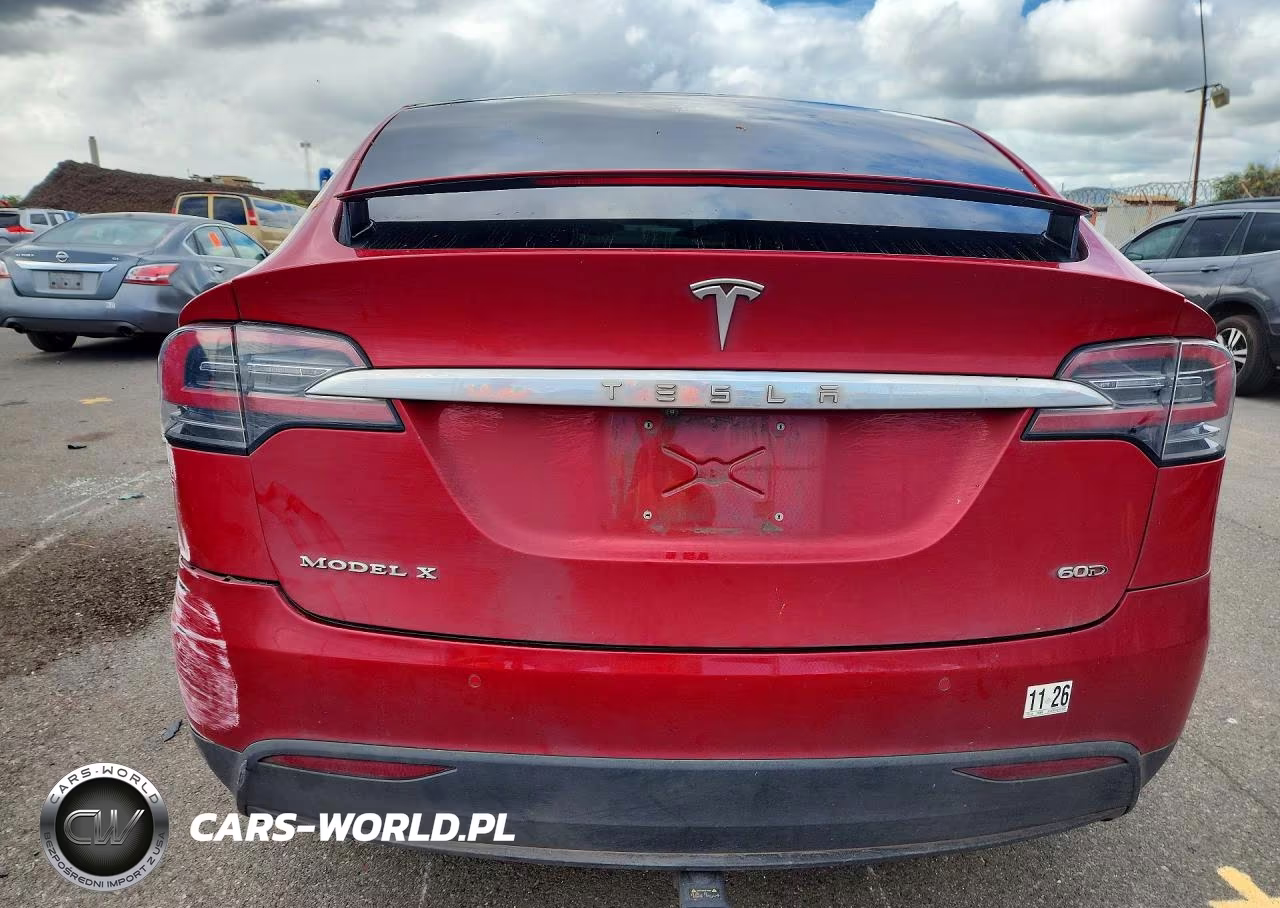 2016 Tesla Model X VIN:5YJXCBE24GF017634 - 6