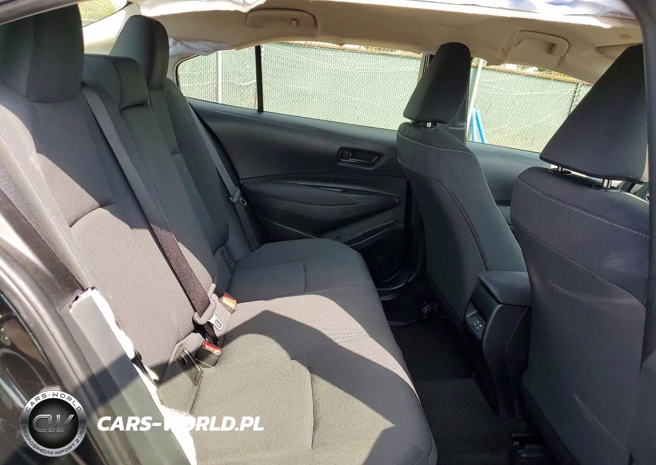 2025 Toyota Corolla Hybrid Le VIN:JTDBCMFEXS3085604 - 10