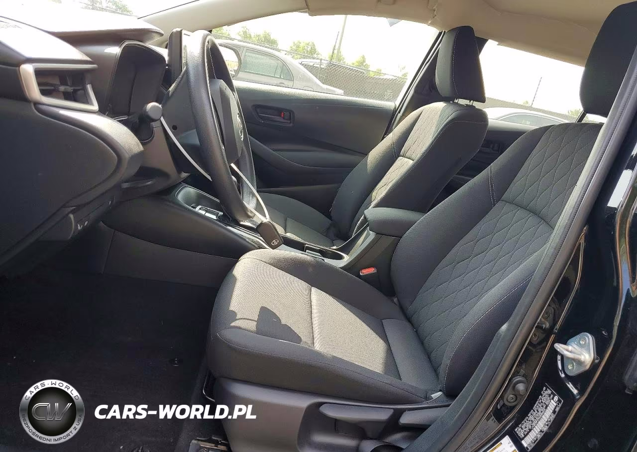 2025 Toyota Corolla Hybrid Le VIN:JTDBCMFEXS3085604 - 7