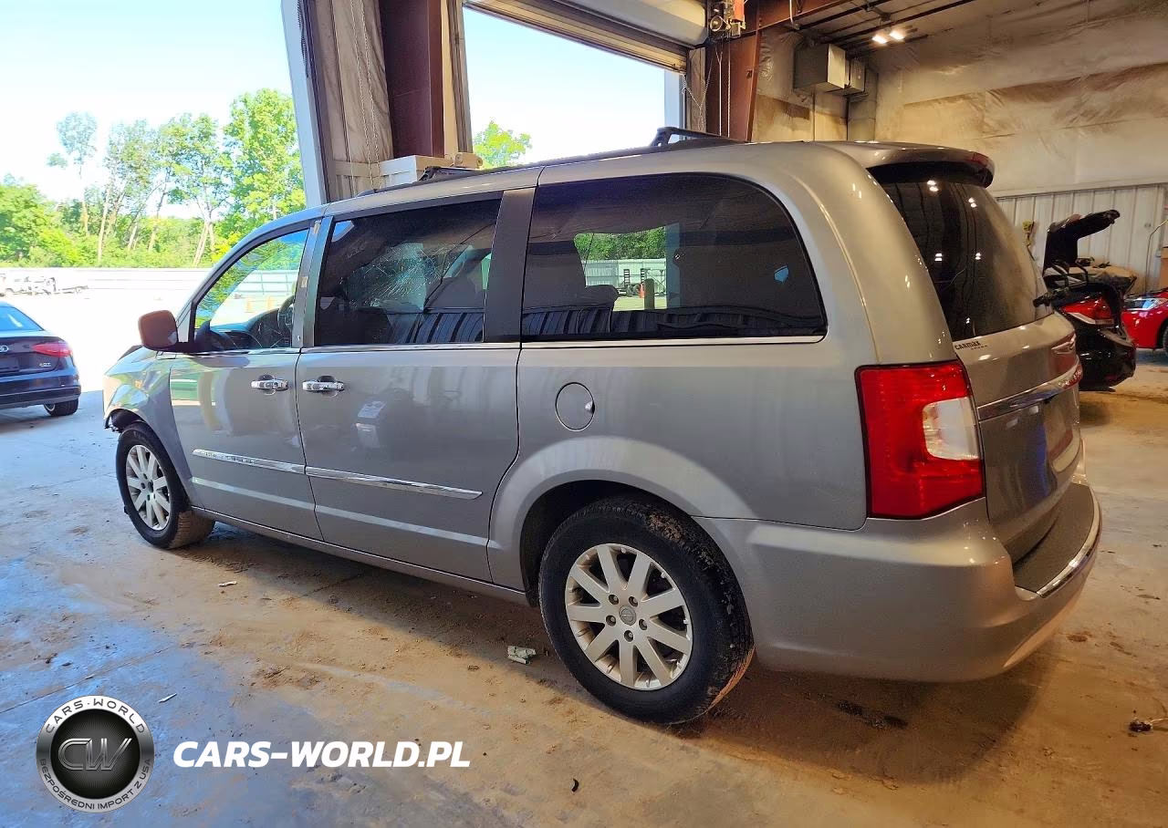 2016 Chrysler Town & Country Touring VIN:2C4RC1BGXGR233107 - 2