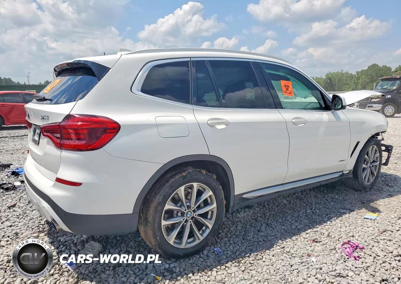 2018 BMW X3 xDrive30I VIN:5UXTR9C56JLC72603 - 3
