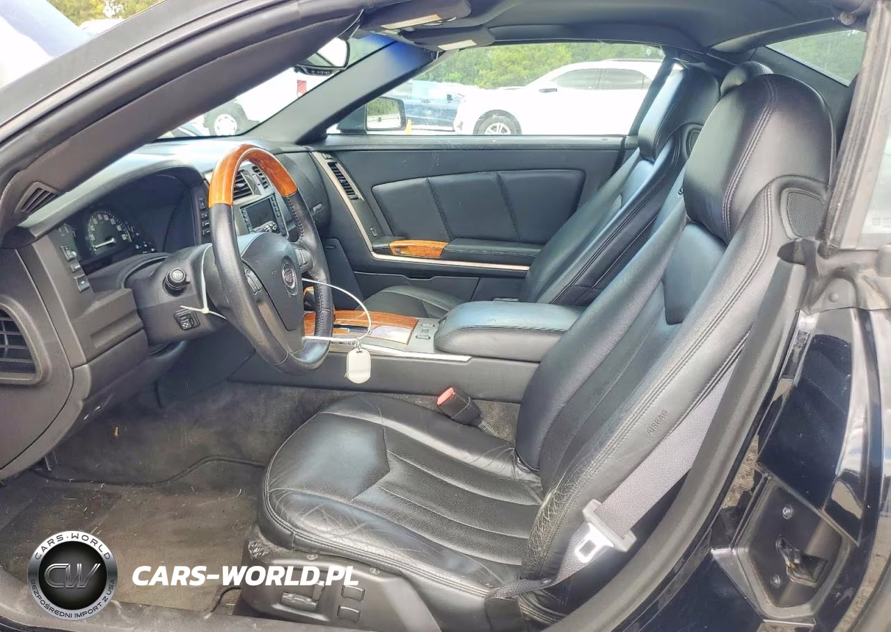 2004 Cadillac Xlr VIN:1G6YV34A145601373 - 7