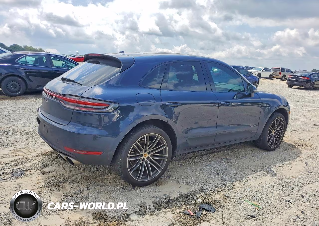 2019 Porsche Macan S VIN:WP1AB2A58KLB32475 - 3