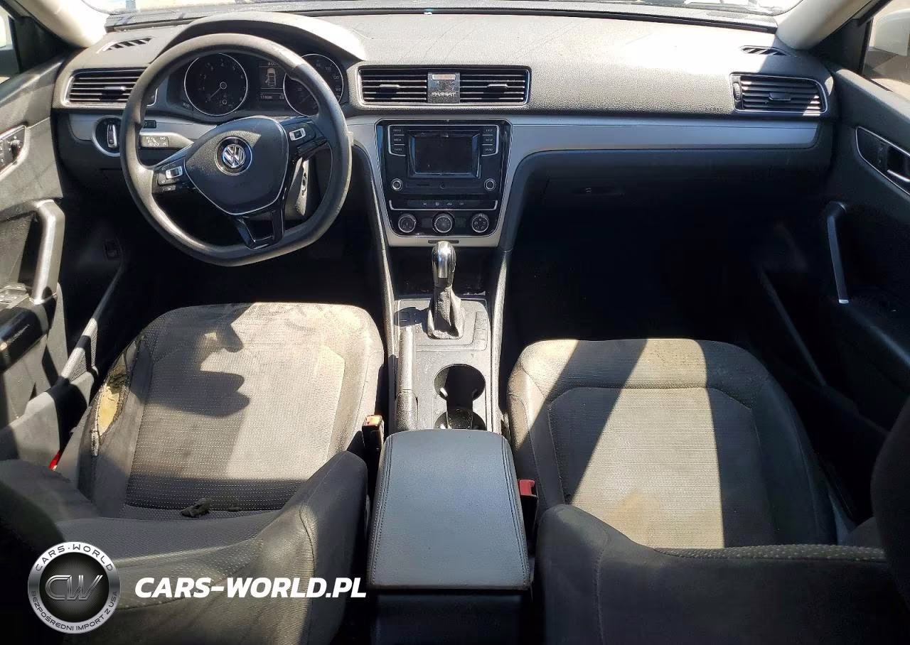 2018 Volkswagen Passat S VIN:1VWAA7A30JC016604 - 8
